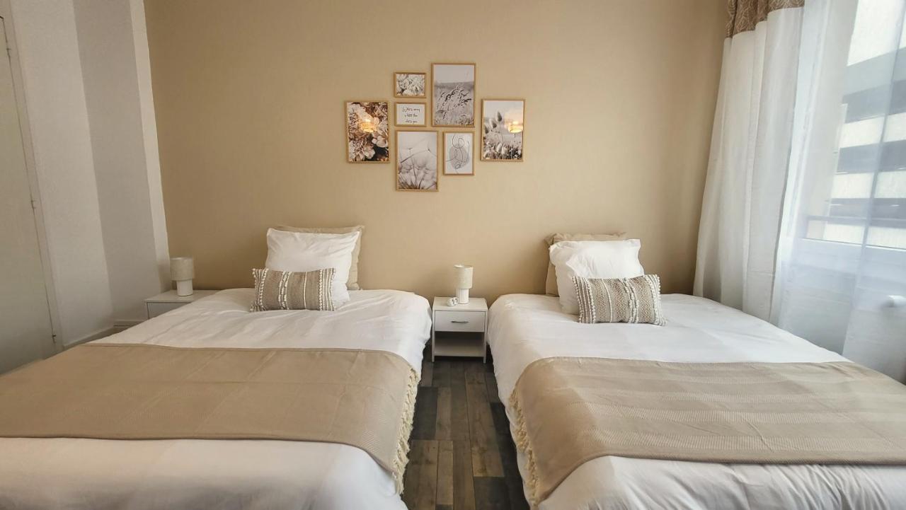 Logement Spacieux - Face A La Gare Et Centre-Ville 에피날 외부 사진